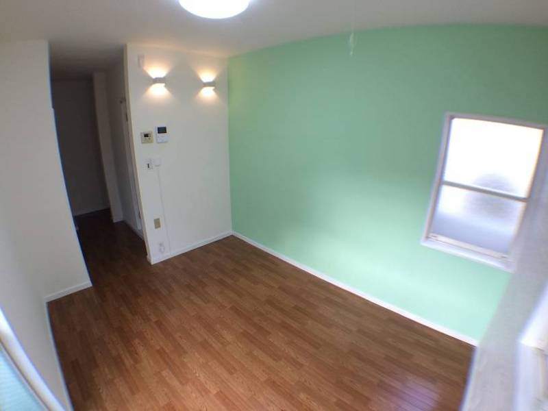 間接照明で雰囲気を楽しめます♪