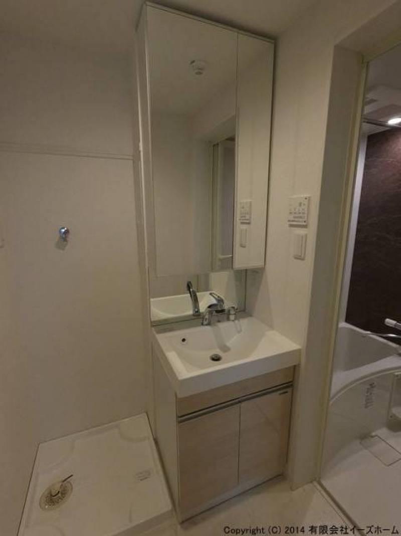 室内洗濯パン・シャンプードレッサーです