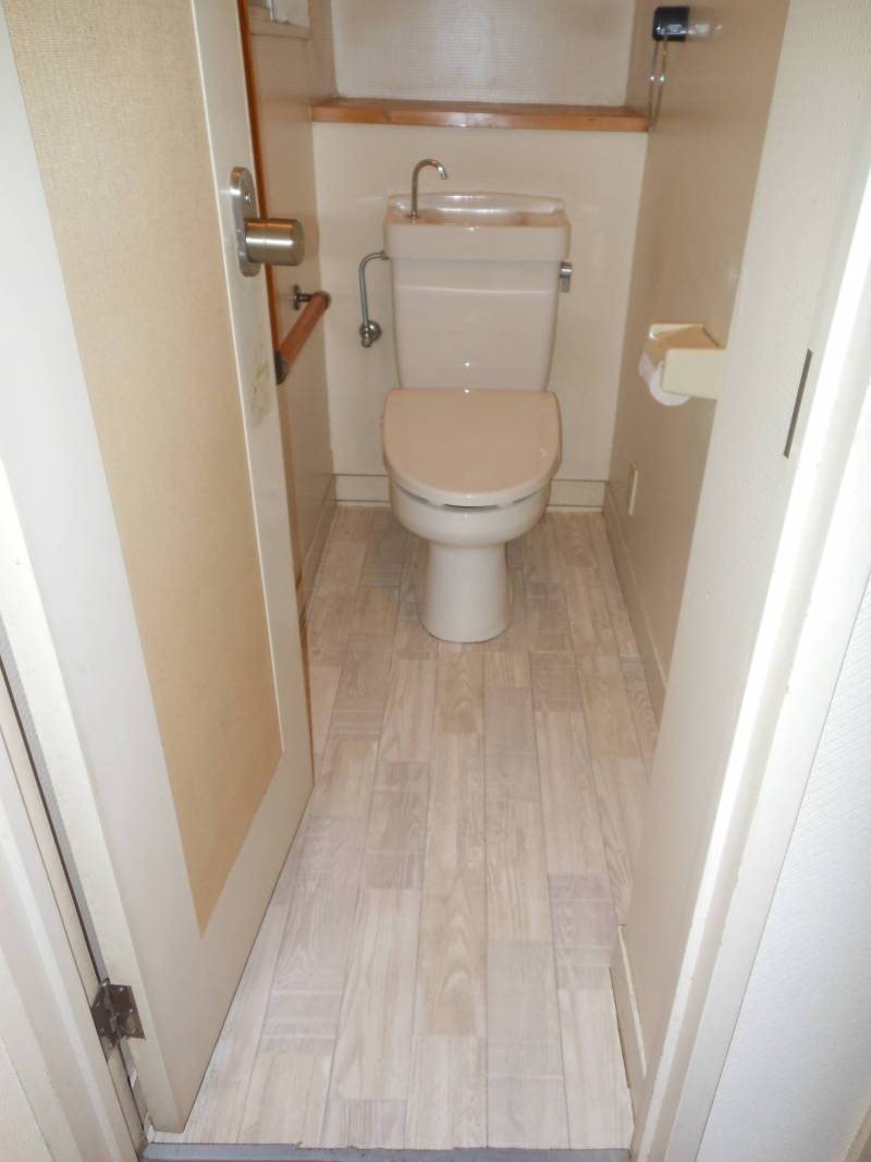 温水洗浄便座です。