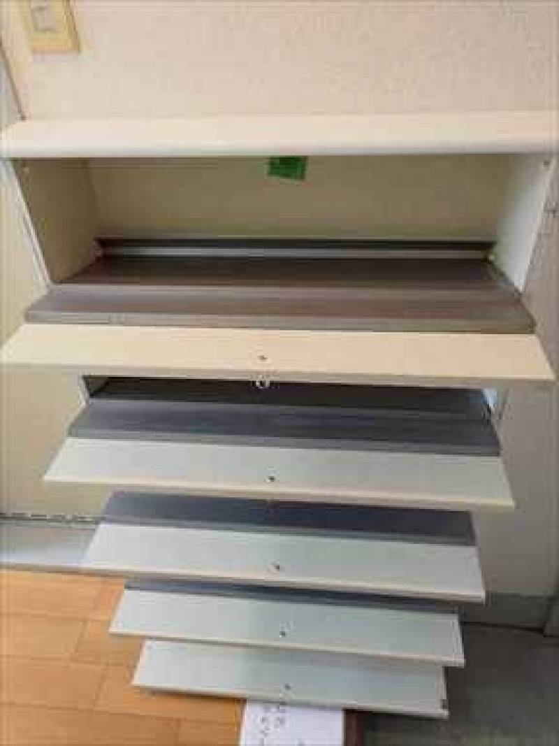 シューズボックス