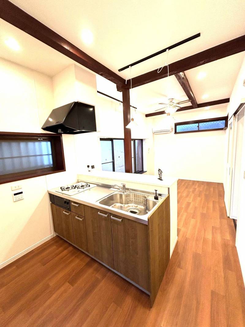 17㎡のワイドLDKです。デザイナーズで大変オシャレです！