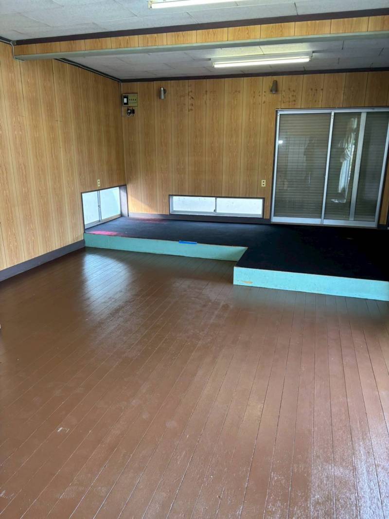 広々とした洋間