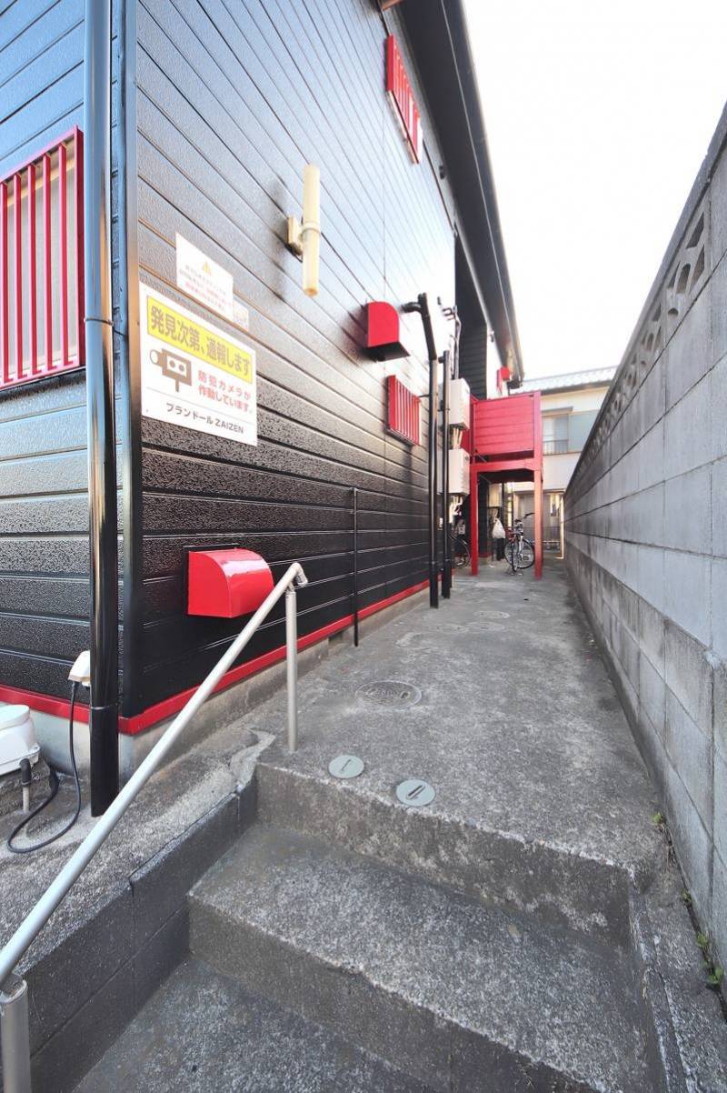 防犯カメラ設置、宅配ボックス設置