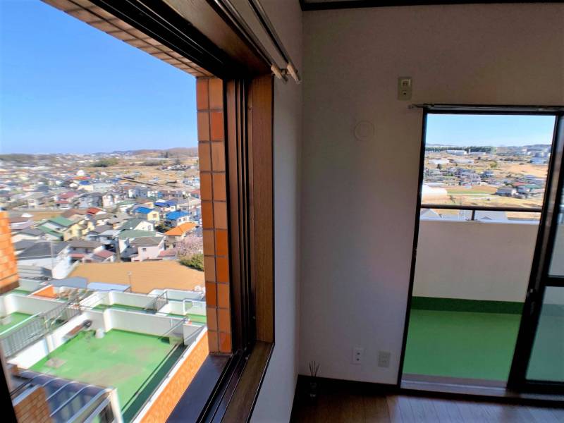室内からの眺望。採光、通風も申し分ありません