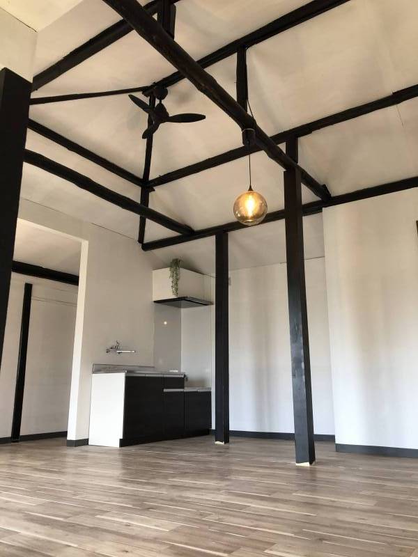 天井吹き抜けで開放感があります！