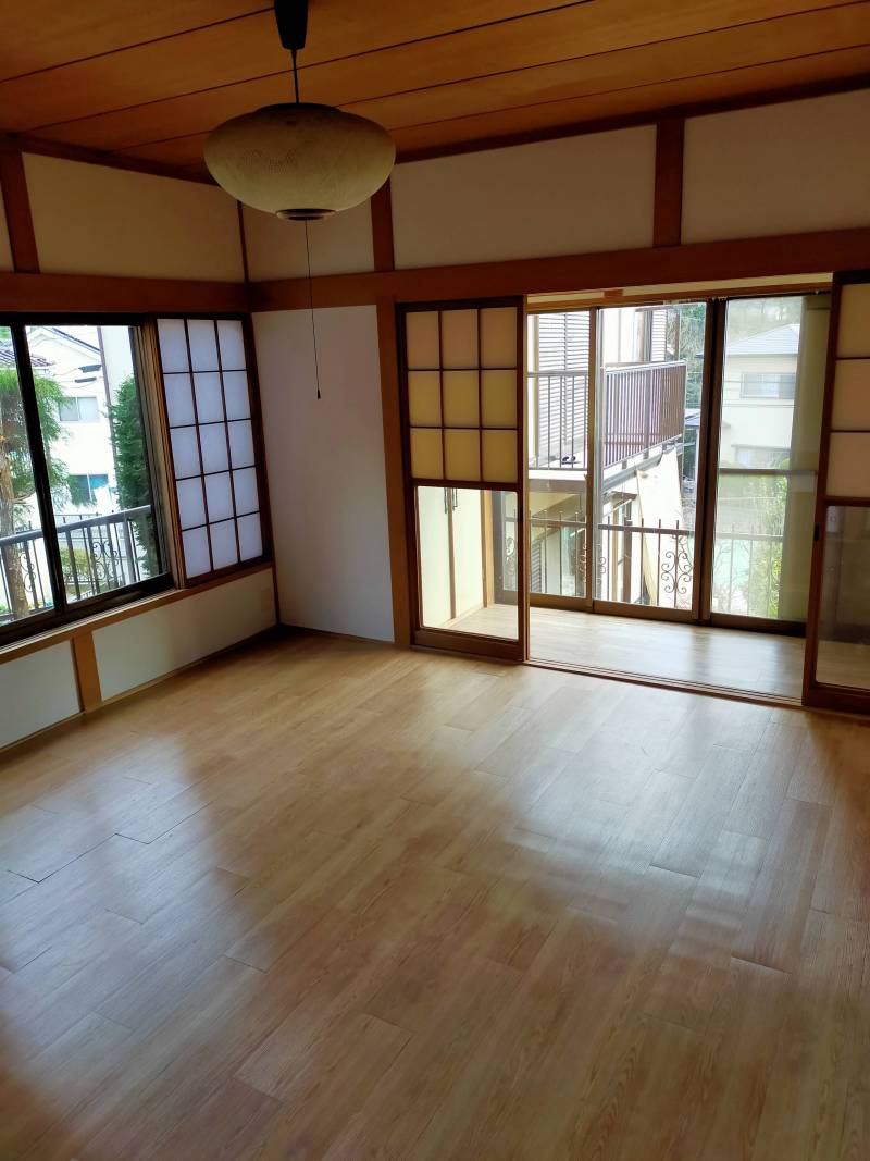１F8畳間
和室を洋室にリノベーション