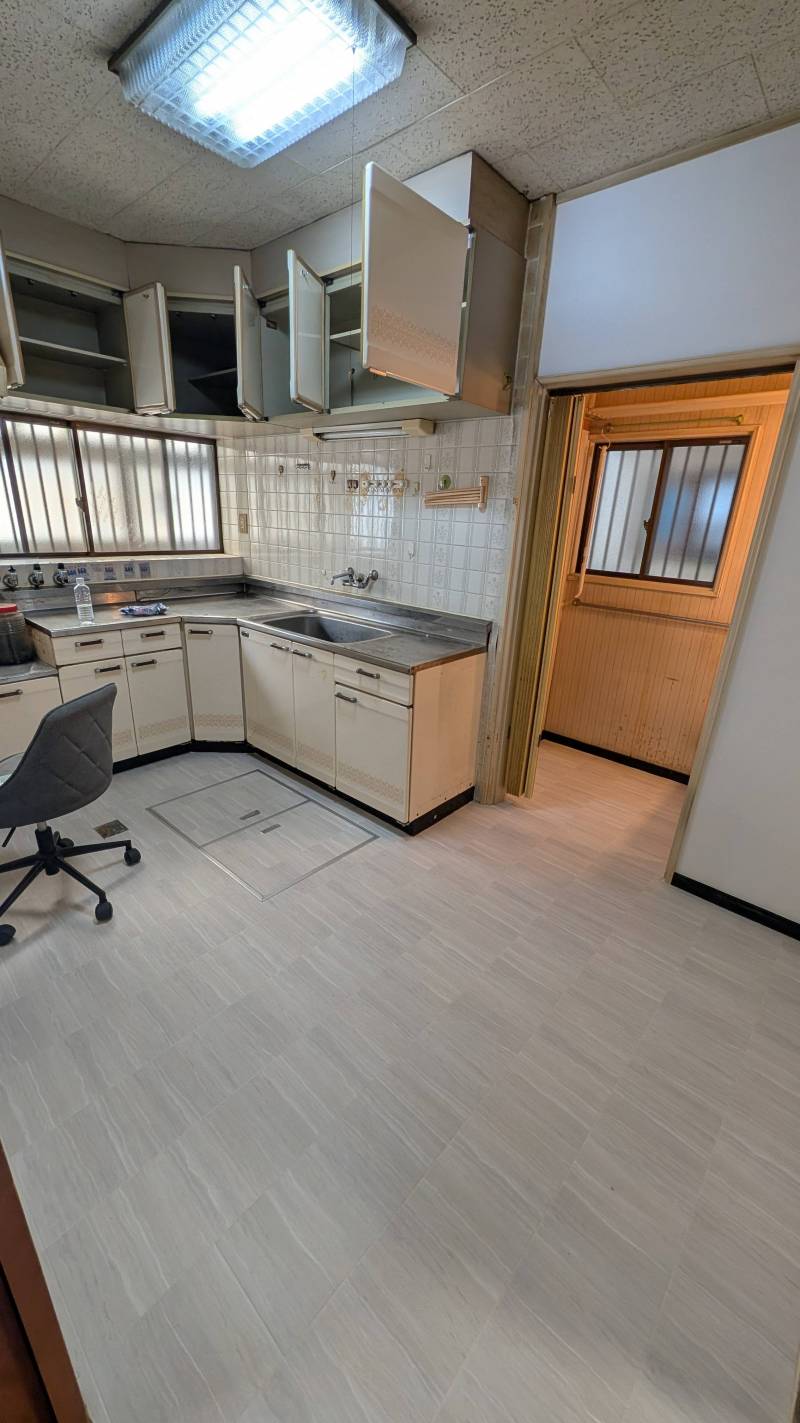 キッチン　作業スペースもしっかり確保されたキッチン