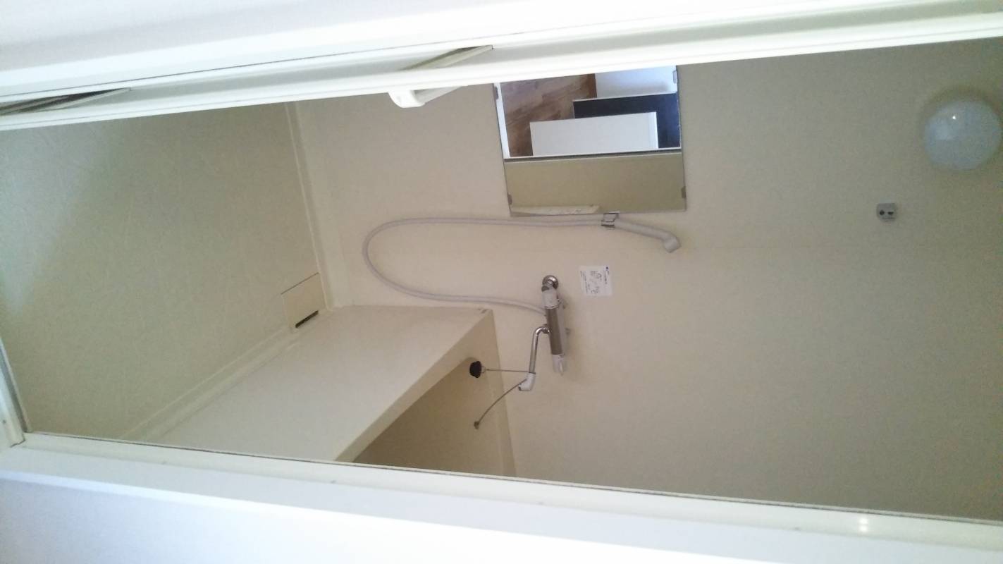 浴室です。広くてキレイです。