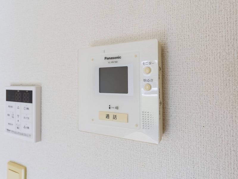 TVインターホンがあり防犯上も安心