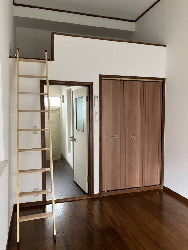 押入れクローゼット・ロフト付き