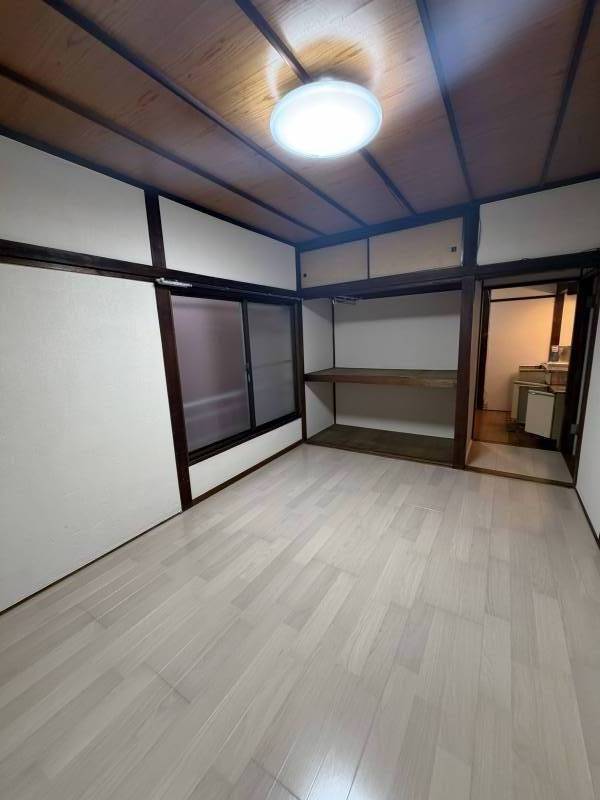 照明付き居室