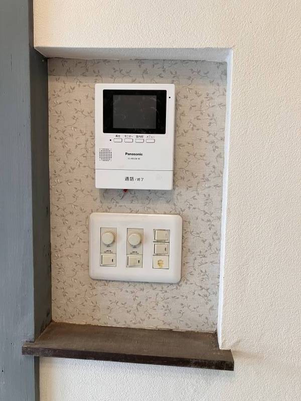 カメラ付きインターホン