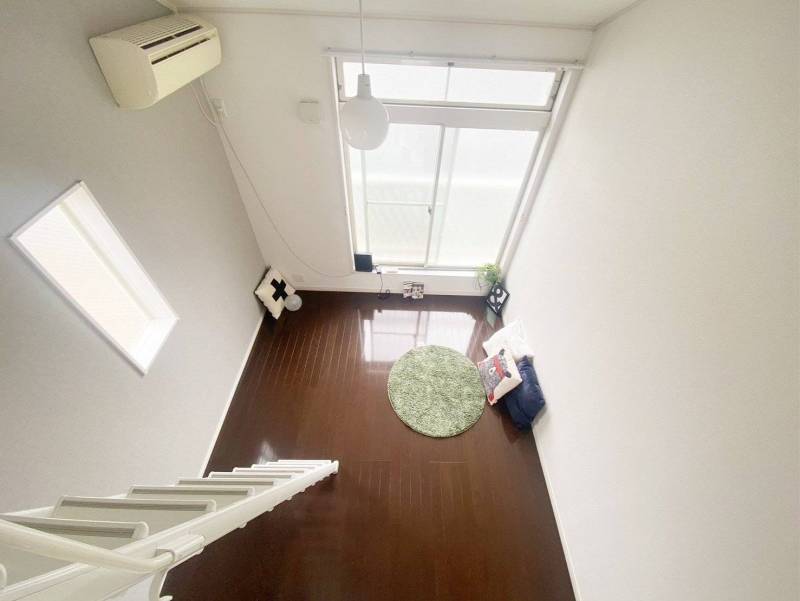 同棟別部屋のイメージになります。