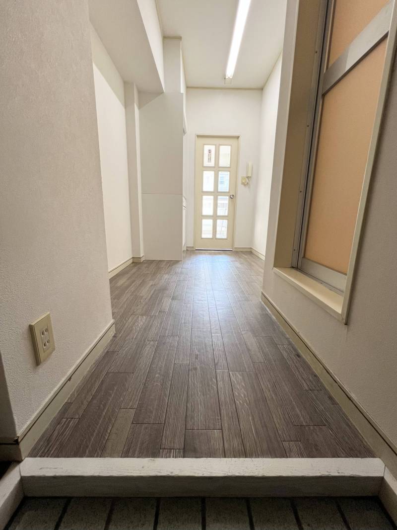 床を張り替えました。