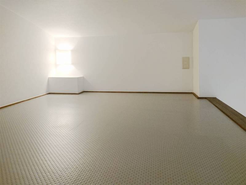 ロフトはリビングからも照明がオンオフ可