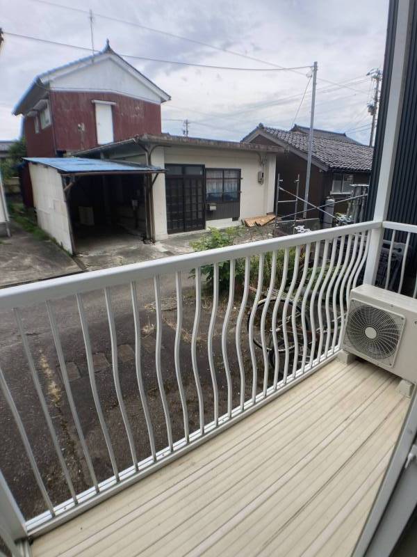 眺望の良いバルコニー付き
