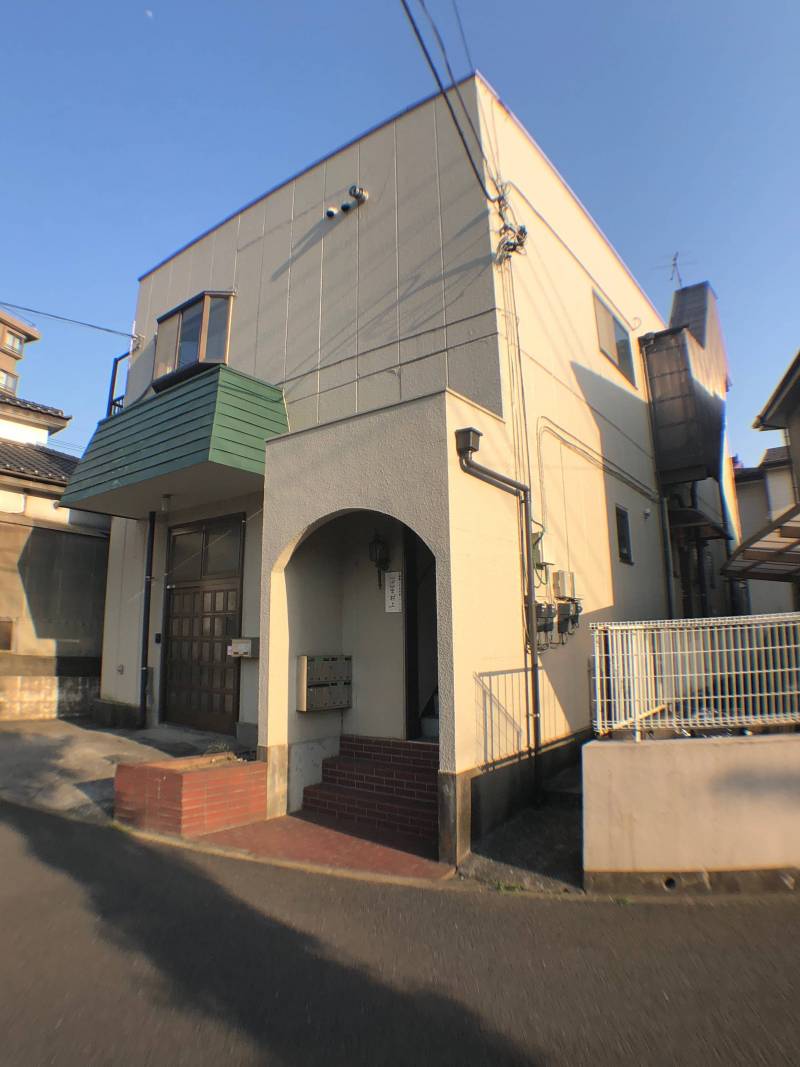 広々としたきれいなエントランスです！