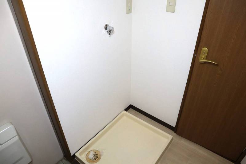 室内洗濯機置場。洗濯用蛇口を交換（2026年2月）