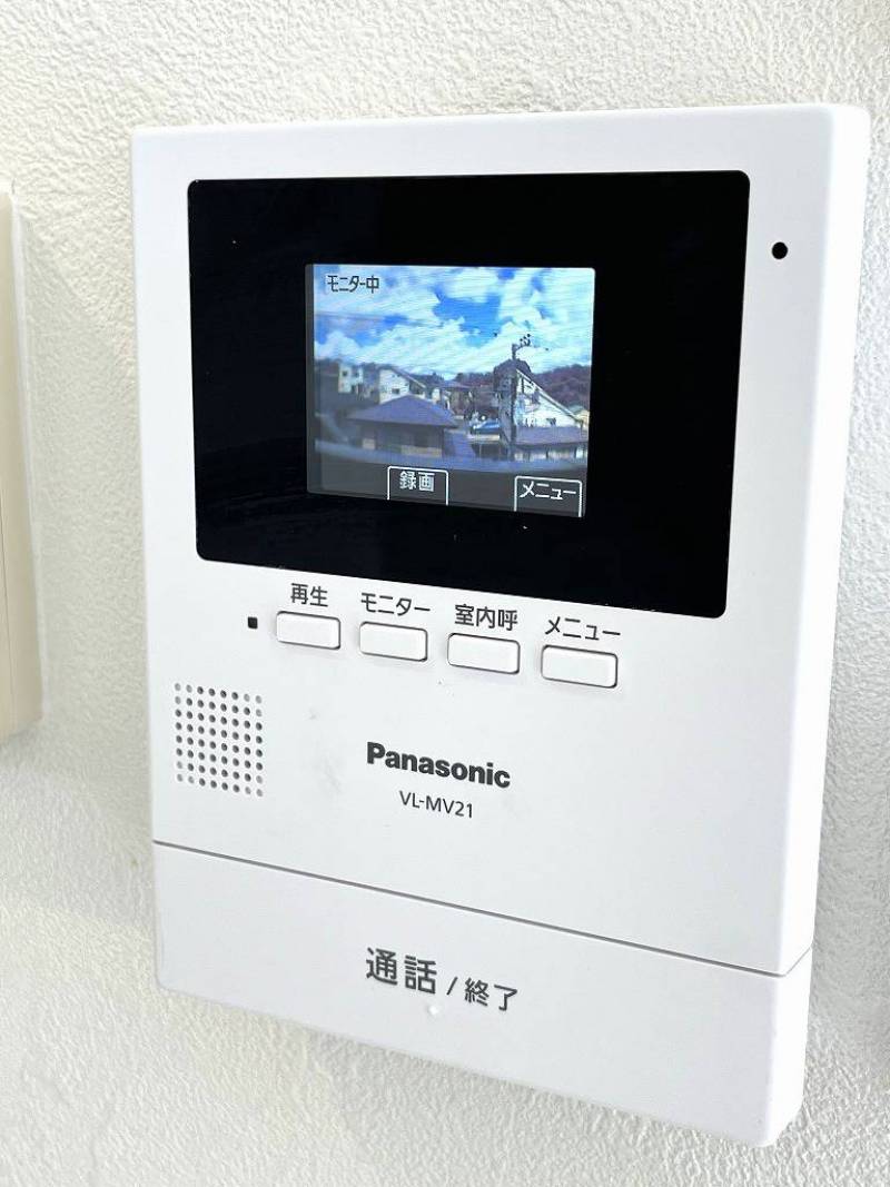 勿論モニター付きインターフォン設置です♪