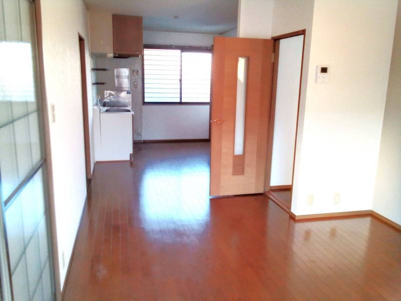 南から見たLDK　南北に風が流れます
