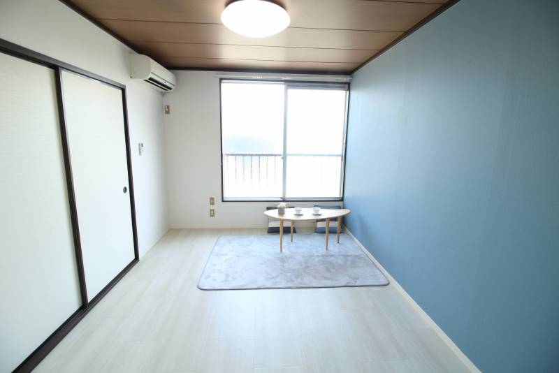 LDK
アクセントクロス