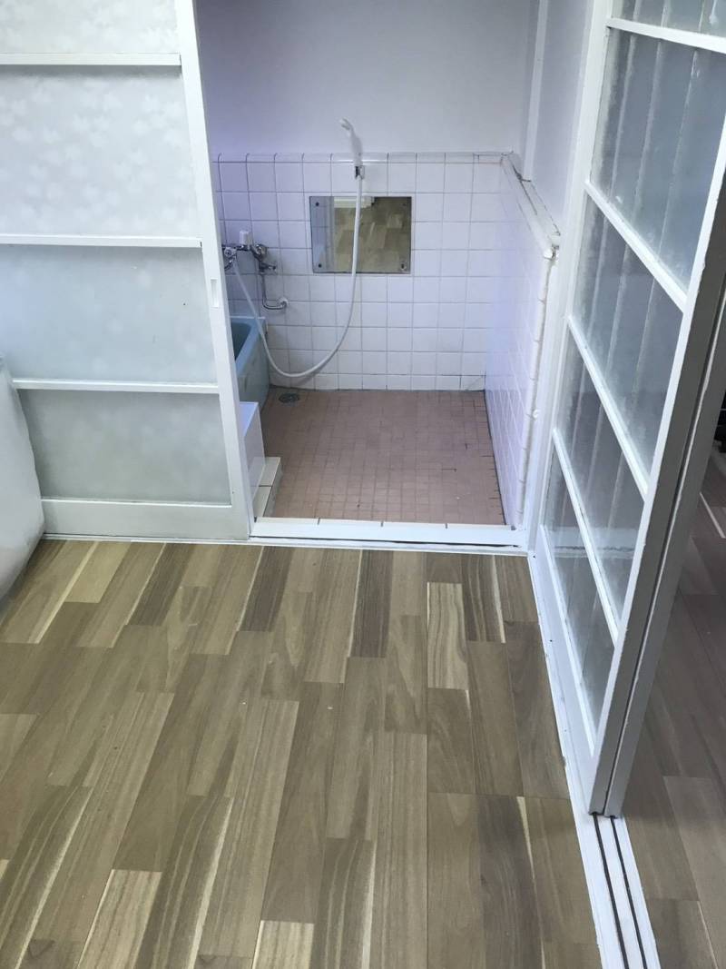 初期費用ゼロ！保証会社加入できない方も可！近隣に駐車場有り。