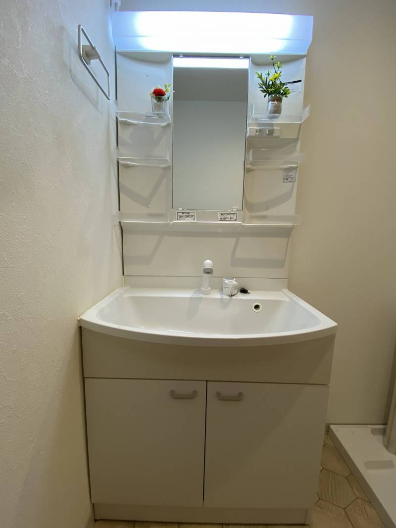 清潔感のある独立洗面所