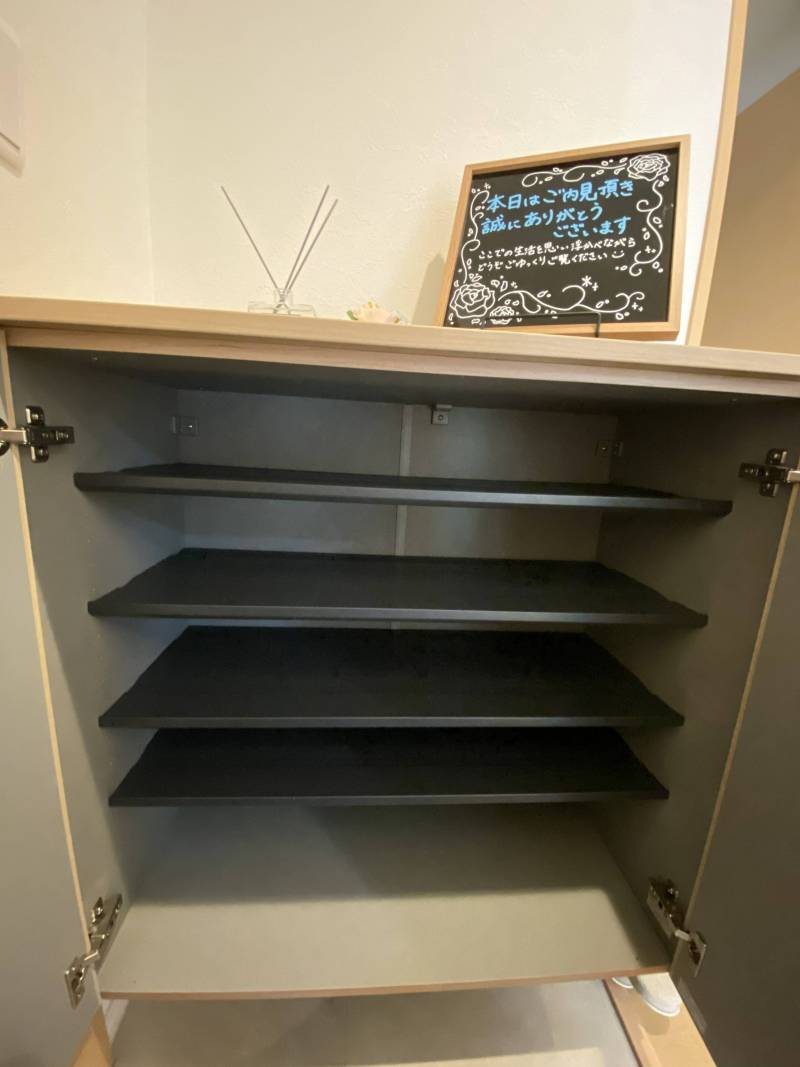 大容量のシューズボックス