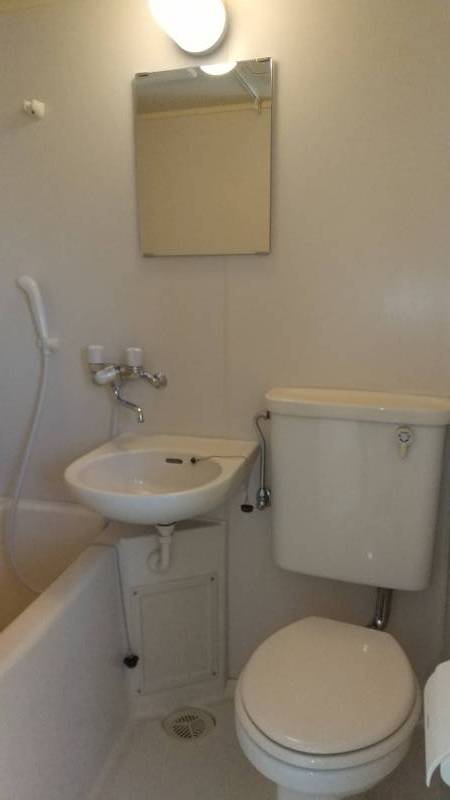 キレイなユニットバスです。