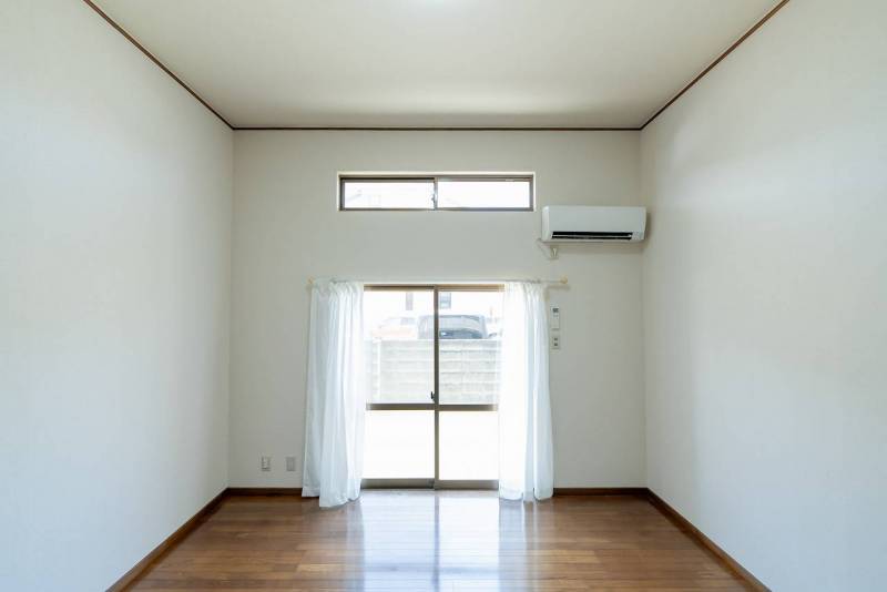 開放感のあるメイン部屋