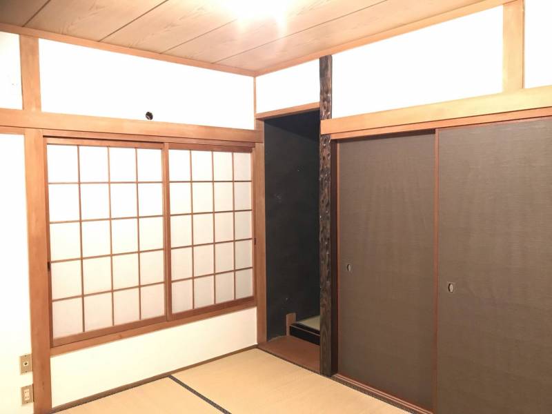 2F 6畳和室
