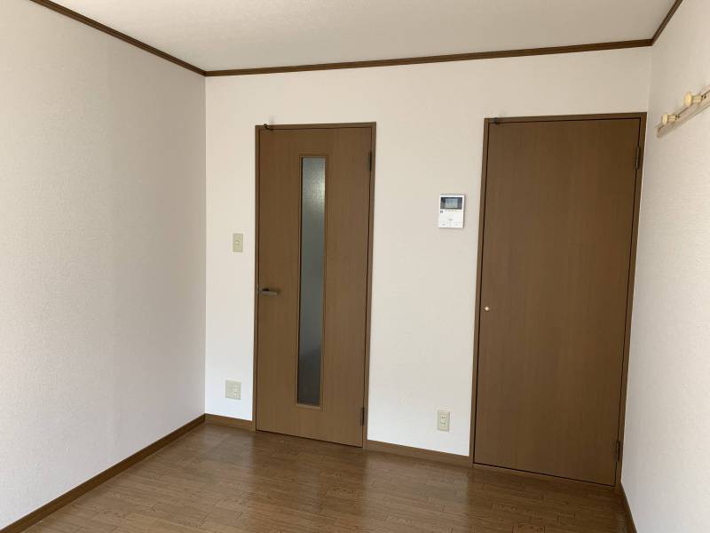 居間はクッションフロアです。
