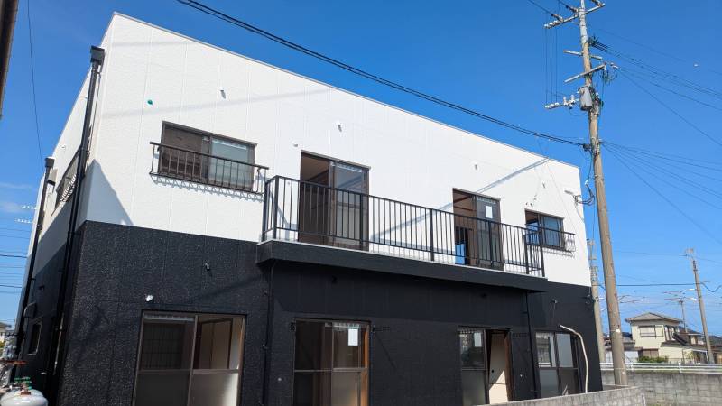 １号２号部屋はほぼ真南で日当たり良好です。