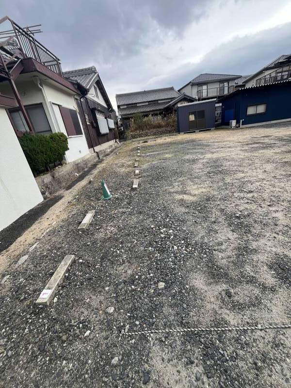 近隣の月極駐車場を契約しています。