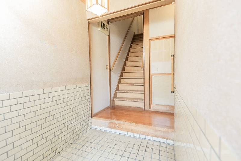 玄関も広くてきれいです