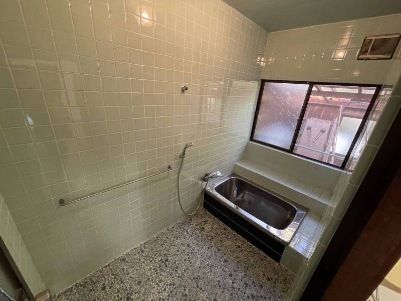 広いバスルーム。大家族でも安心。