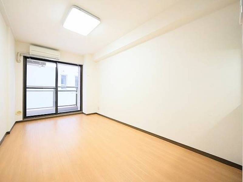 照明は間接照明付き高機能LED照明に新設予定