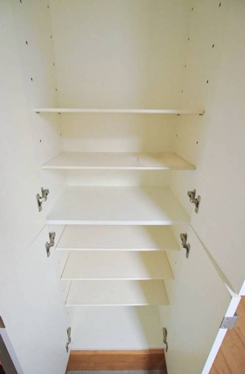 リビングに大容量収納あります♪