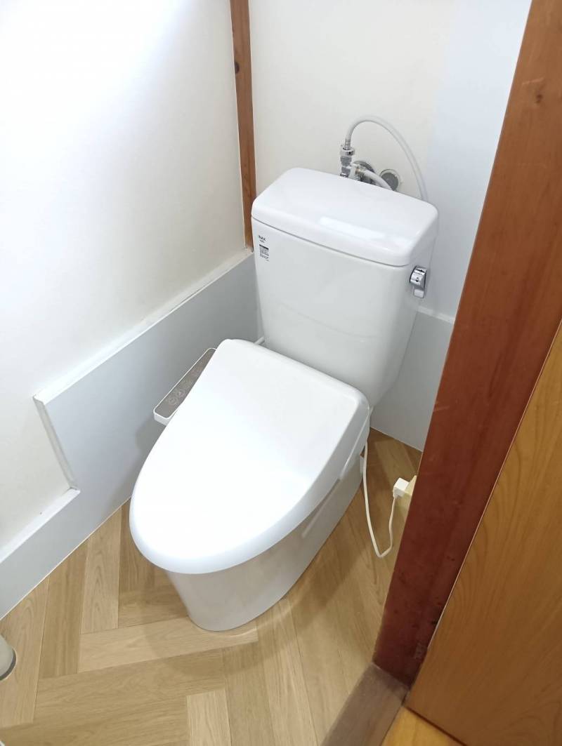 トイレは新品にリフォーム済み！
