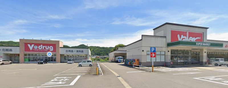 バロー八百津店まで徒歩8分