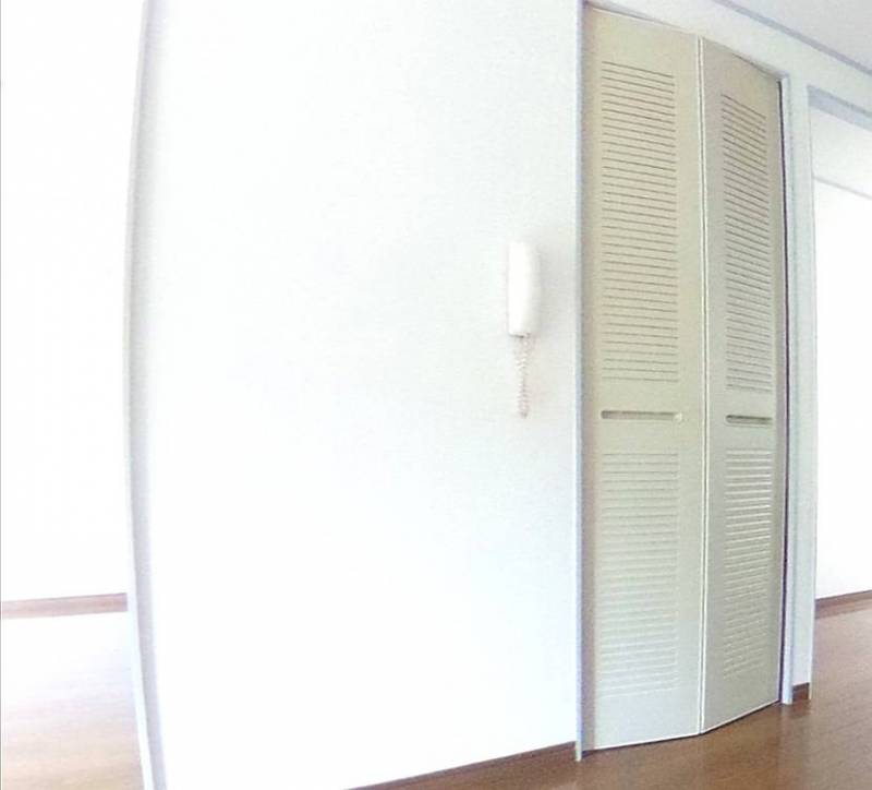 小さい方の物入れです。