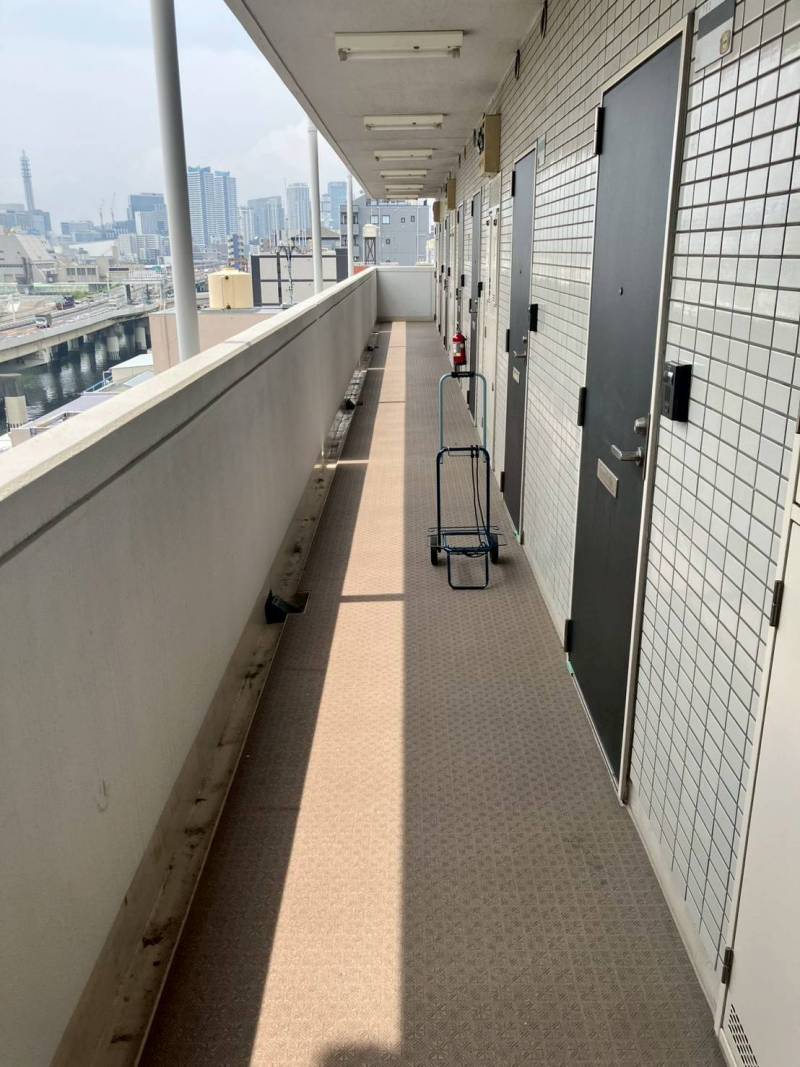 ７階廊下