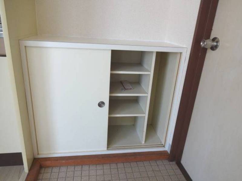 シューズクローゼットも完備♪