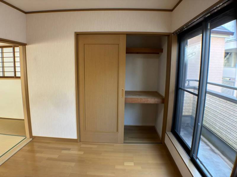 洋室収納