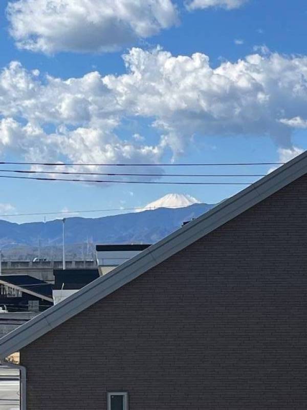 お天気が良ければ、お部屋から富士山が望めます！