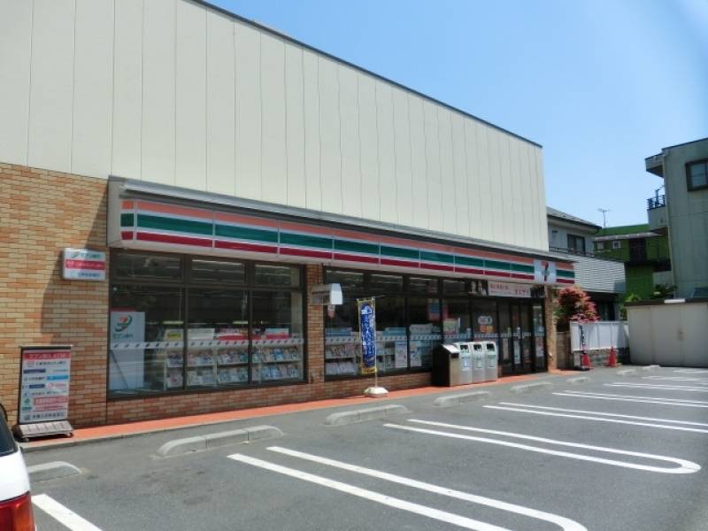 セブンイレブン赤塚１丁目店２分 