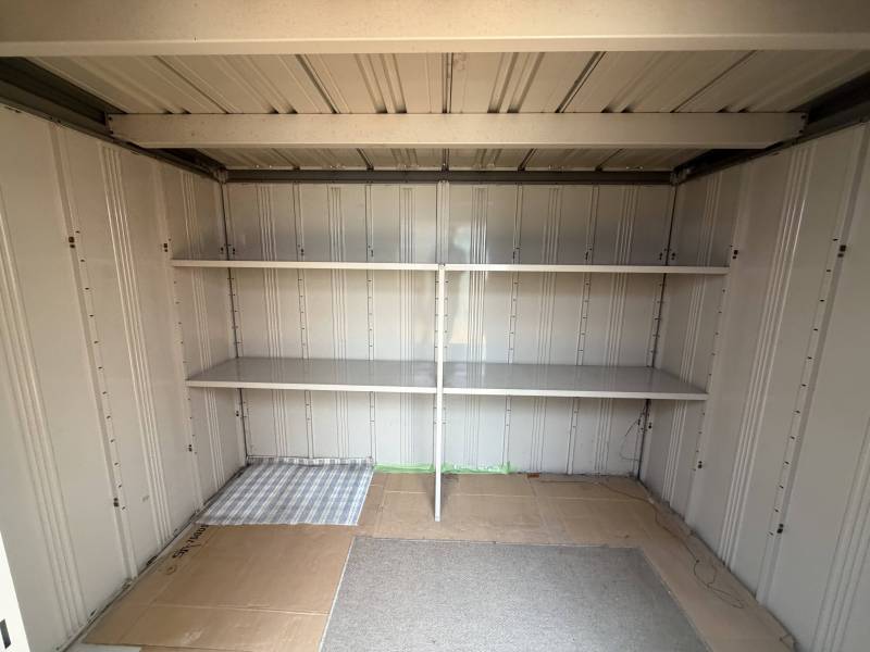 大型倉庫内の風景