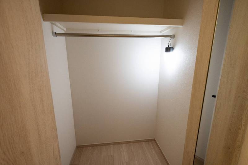 お洋服もたっぷり収納できます。