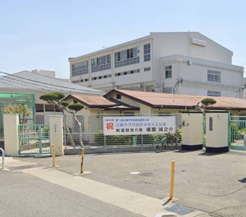 歌敷山中学校