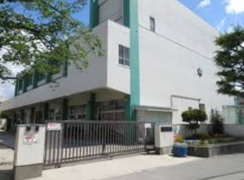 富田林市立喜志小学校